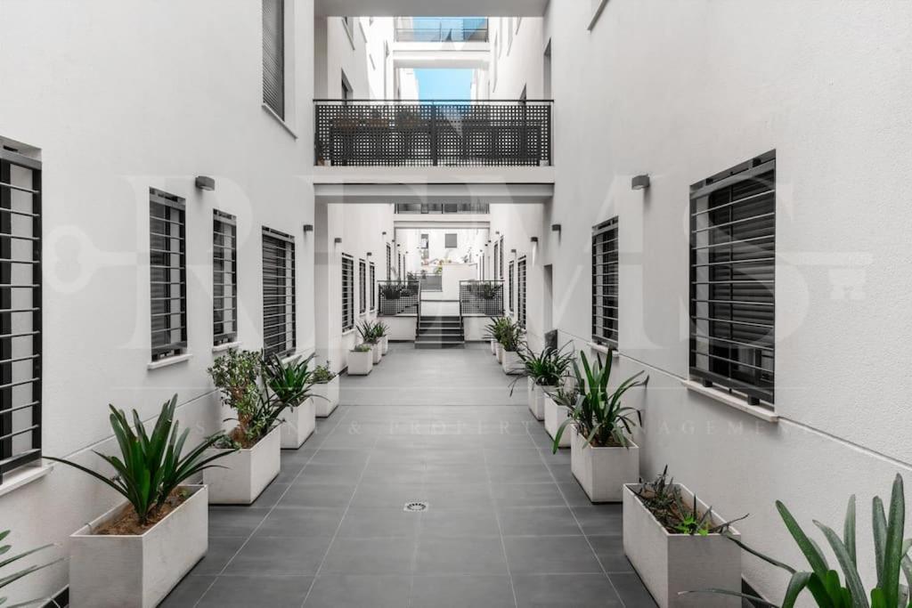 Inviting Apartment In The Center By Rems Malaga Zewnętrze zdjęcie