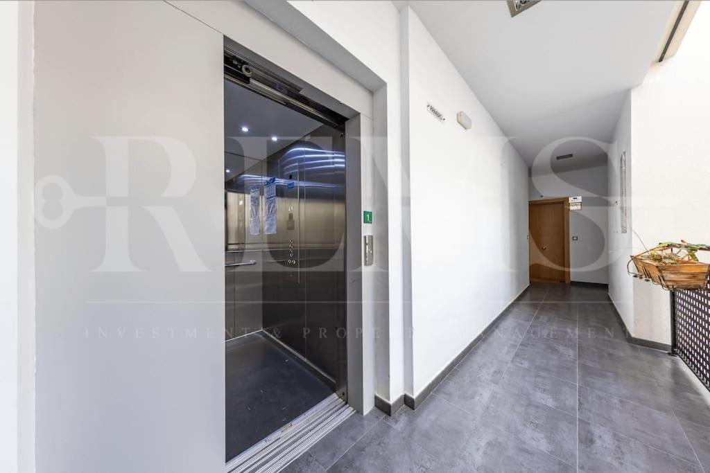 Inviting Apartment In The Center By Rems Malaga Zewnętrze zdjęcie